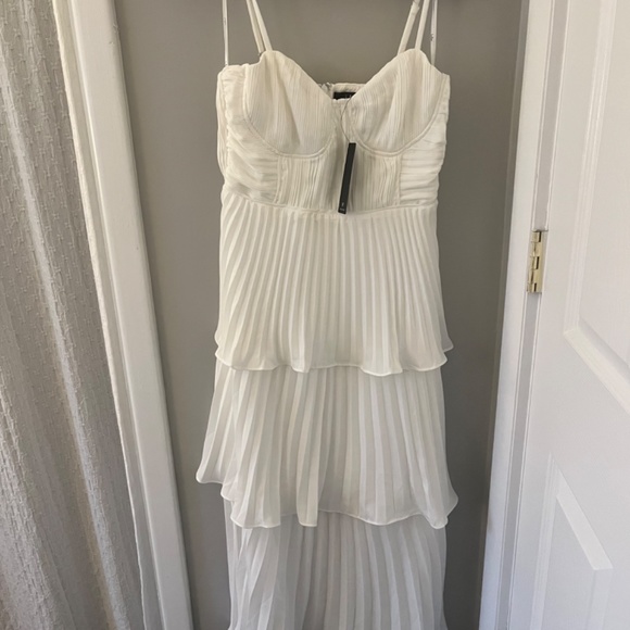 Lulus Tiered Bustier Midi Dress - Picture 4 of 4